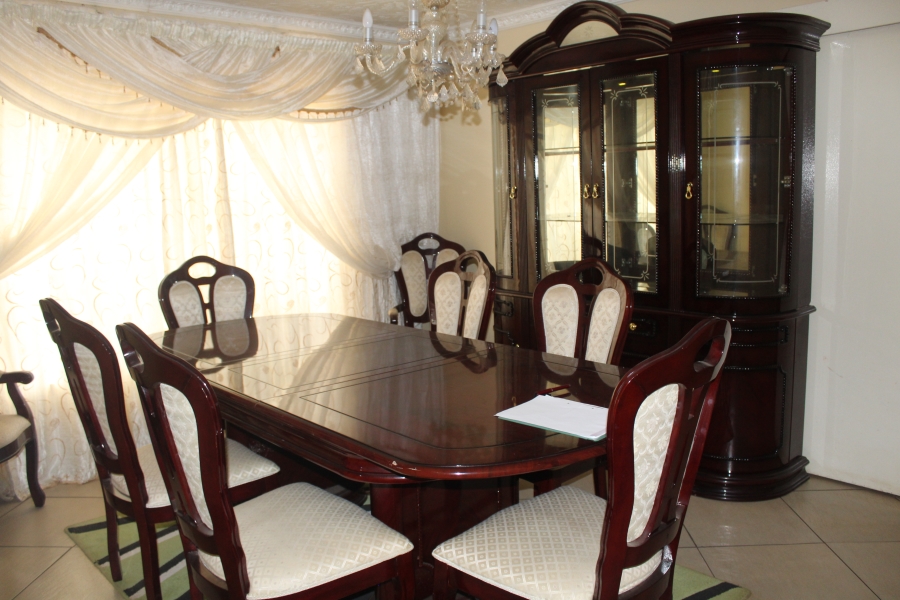 4 Bedroom Property for Sale in Mooinooi North West